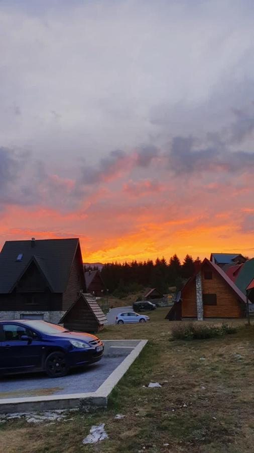 Bungalows Krstajic Žabljak Kültér fotó