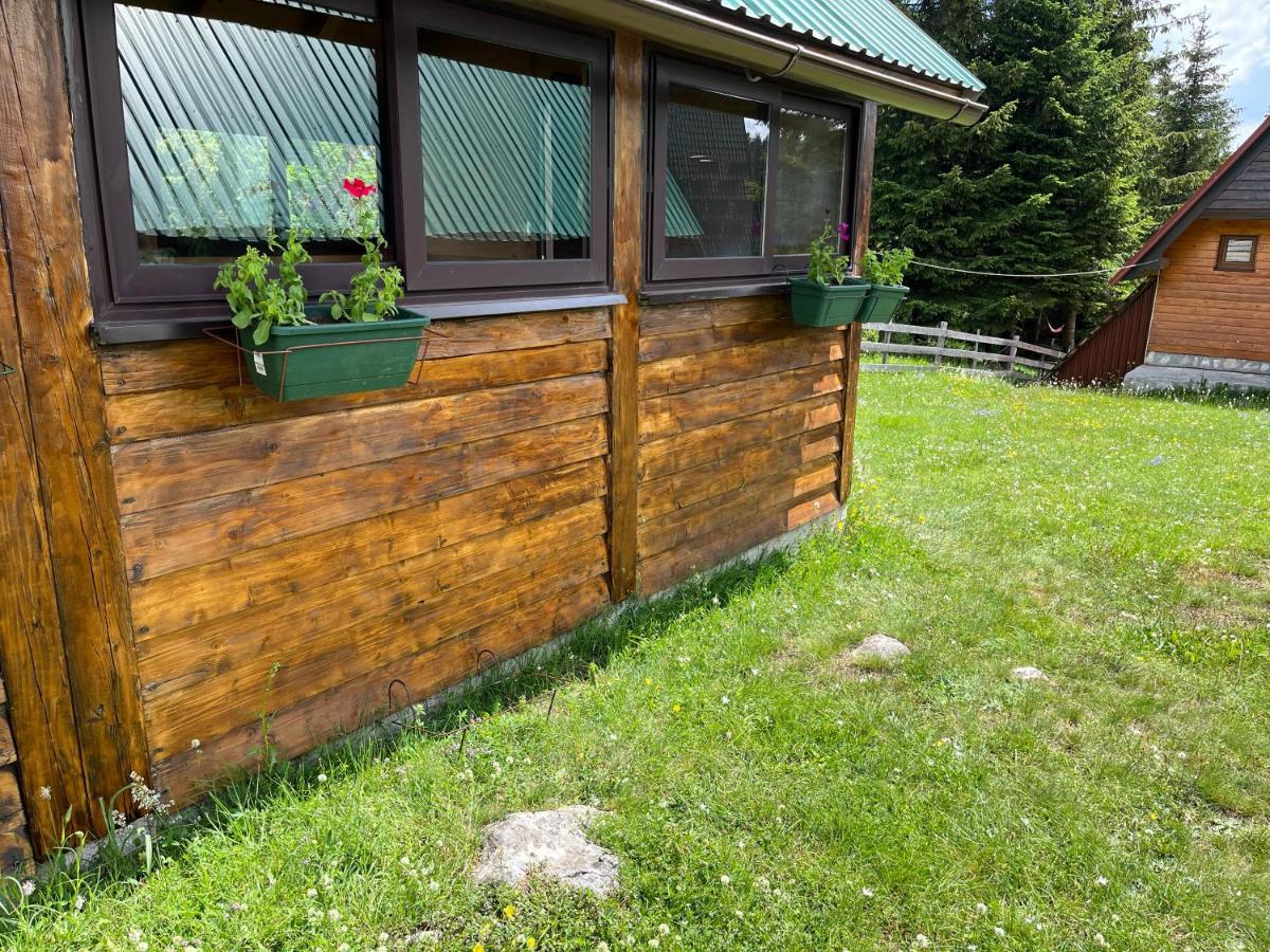 Bungalows Krstajic Žabljak Kültér fotó